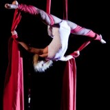 acrobatic-aerial-dance-009