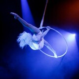 acrobatic-aerial-dance-005