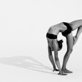 yoga-flexible-051